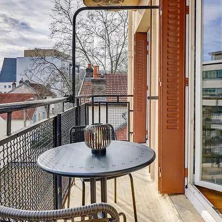Le Contemporain ~ Balcon ~ Parking